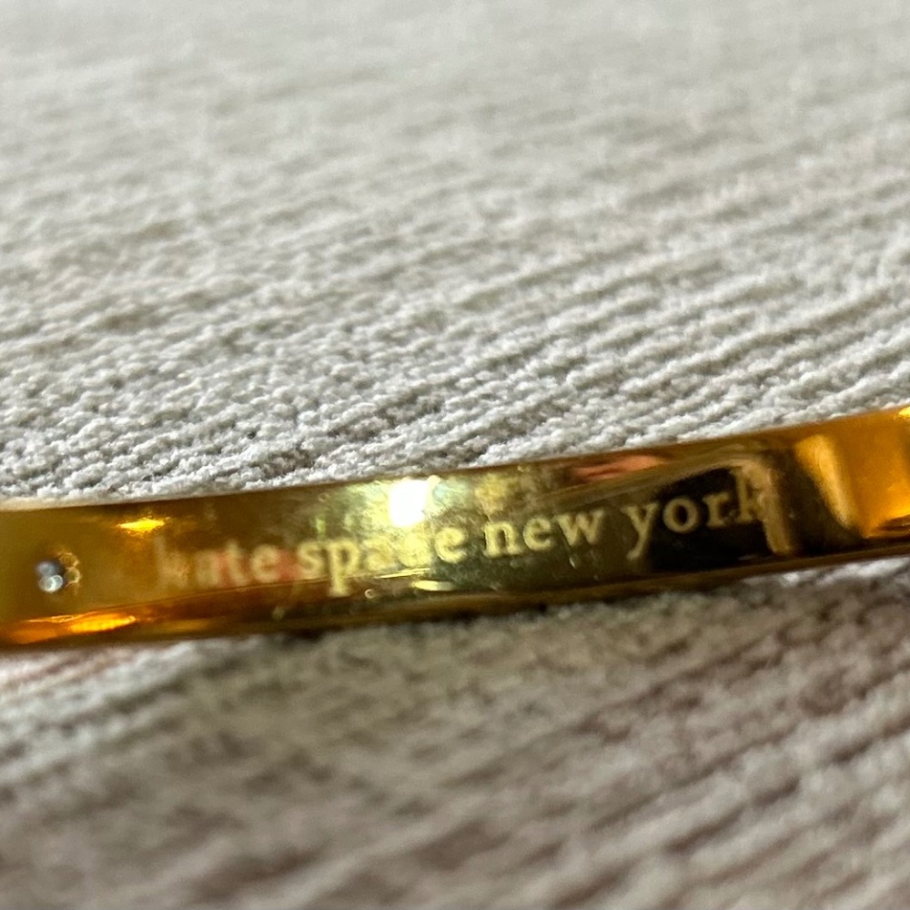 Kate Spade- Heritage Collection Red and White Bangle Bracelet
